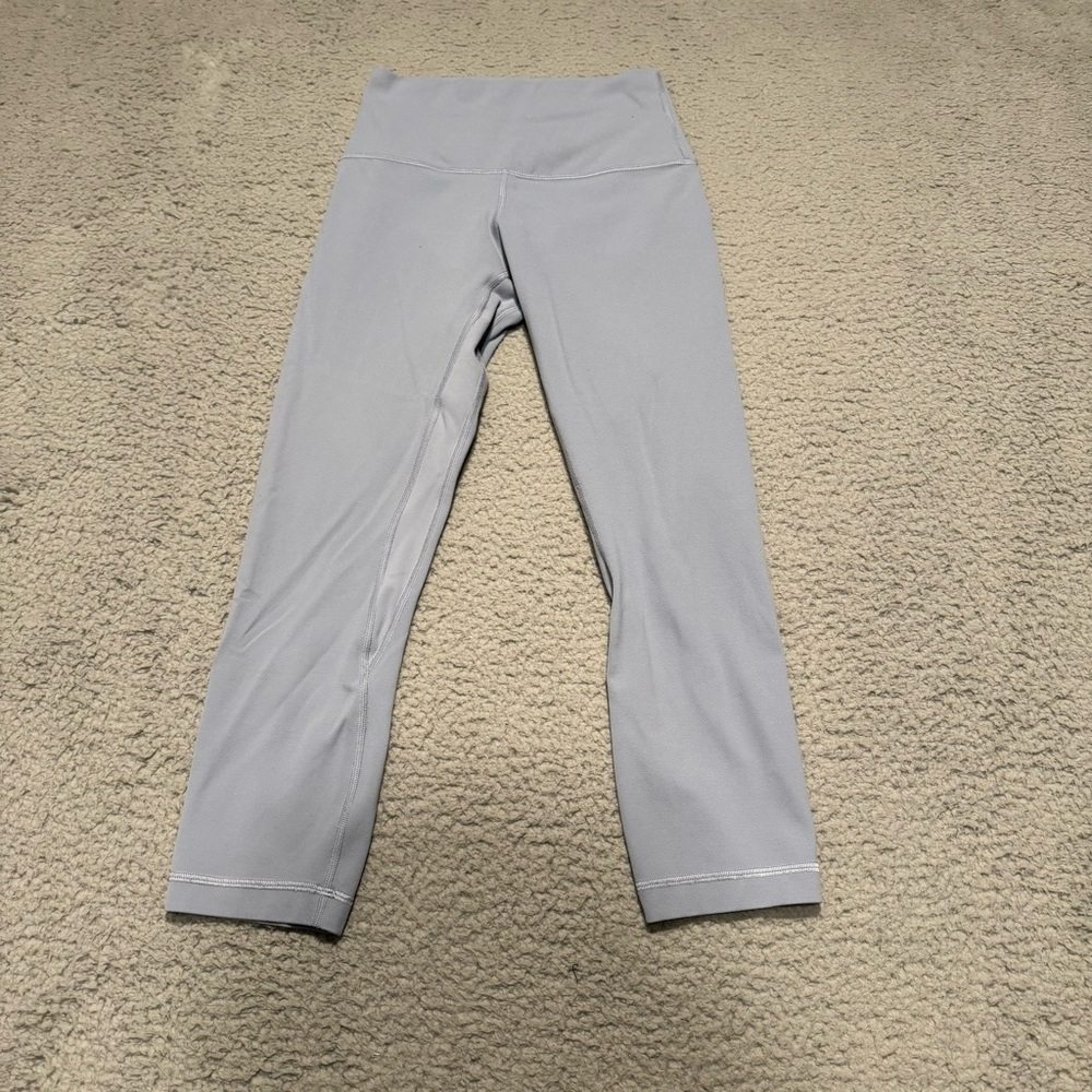 Lululemon Align Crop *21" Chambray Size 4